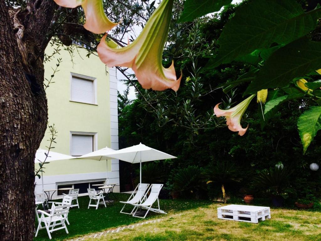 Ascoli Bonjour B&B & Apartments Parcheggio Privato & Giardino 阿斯科利皮切诺 外观 照片