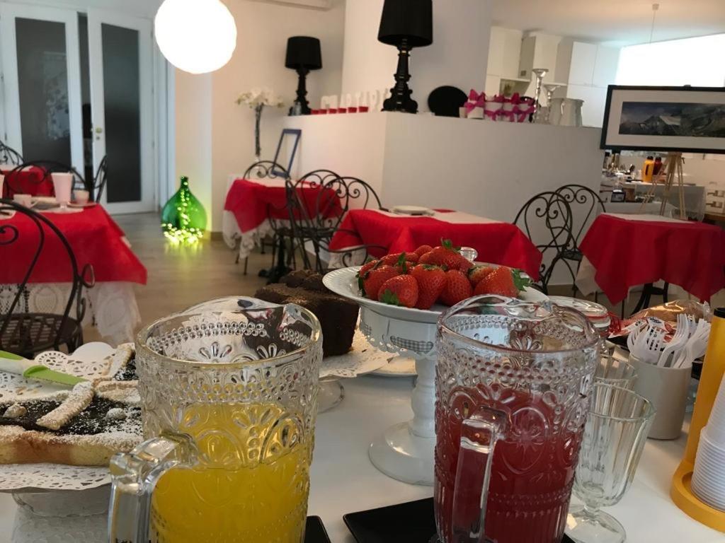 Ascoli Bonjour B&B & Apartments Parcheggio Privato & Giardino 阿斯科利皮切诺 外观 照片