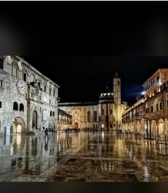 Ascoli Bonjour B&B & Apartments Parcheggio Privato & Giardino 阿斯科利皮切诺 外观 照片
