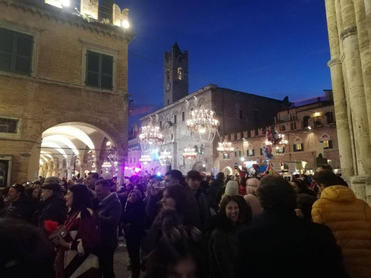 Ascoli Bonjour B&B & Apartments Parcheggio Privato & Giardino 阿斯科利皮切诺 外观 照片